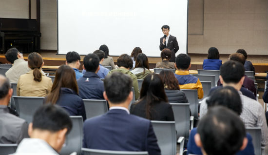 이천시, 매니페스토 특강